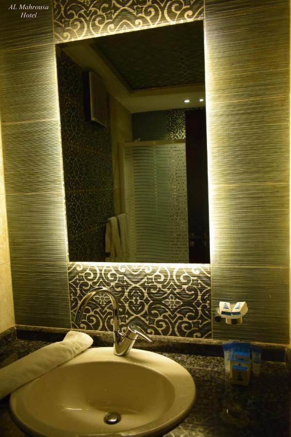 Fleet Club Mahrousa Alexandrie Extérieur photo Bathroom in the hotel