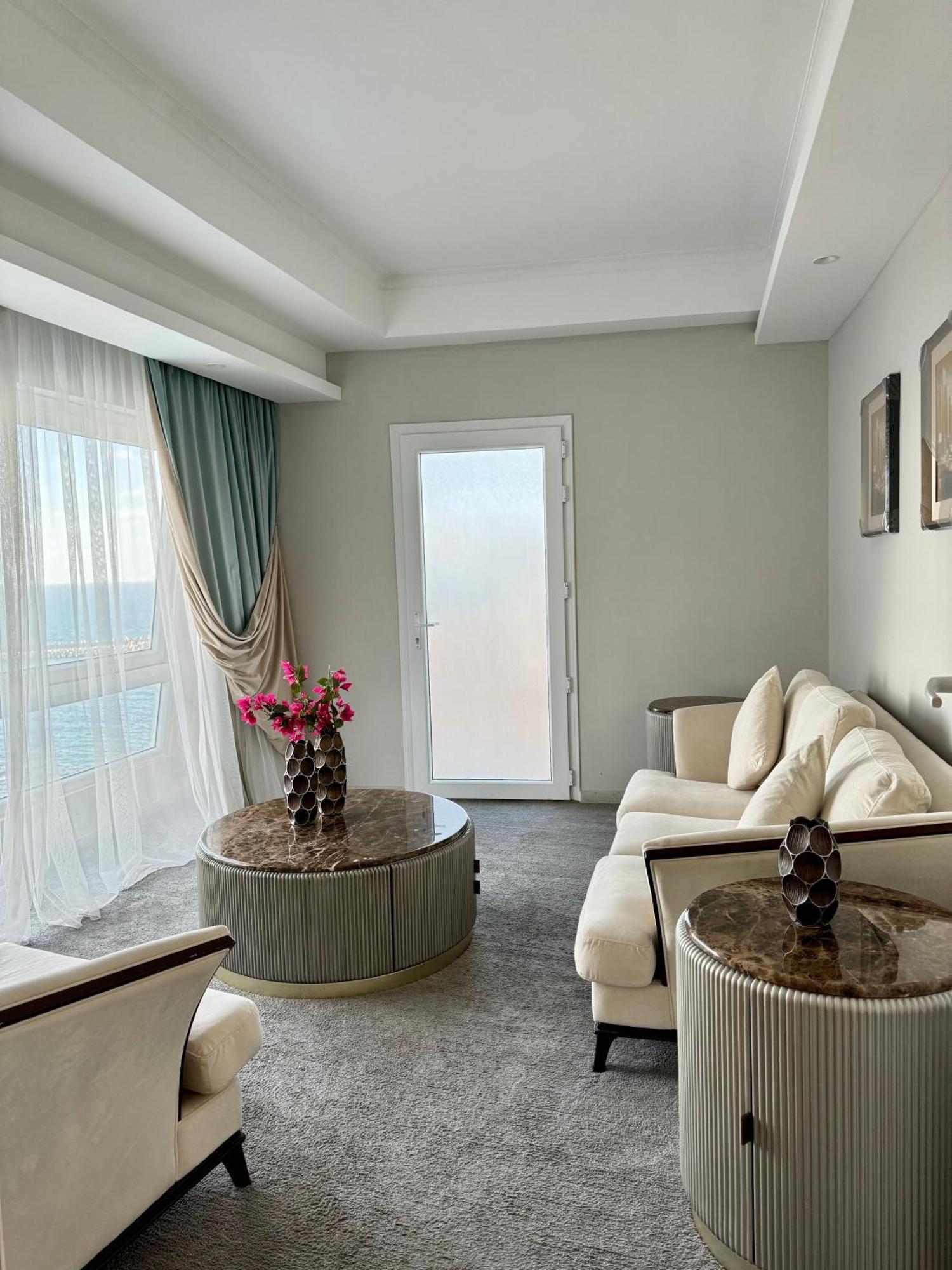 Fleet Club Mahrousa Alexandrie Extérieur photo A room at the hotel